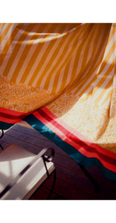 Noosa Joie by Anna Pihan