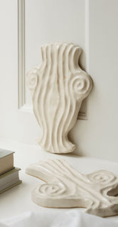 Thalia Vase by Laoru Laoru