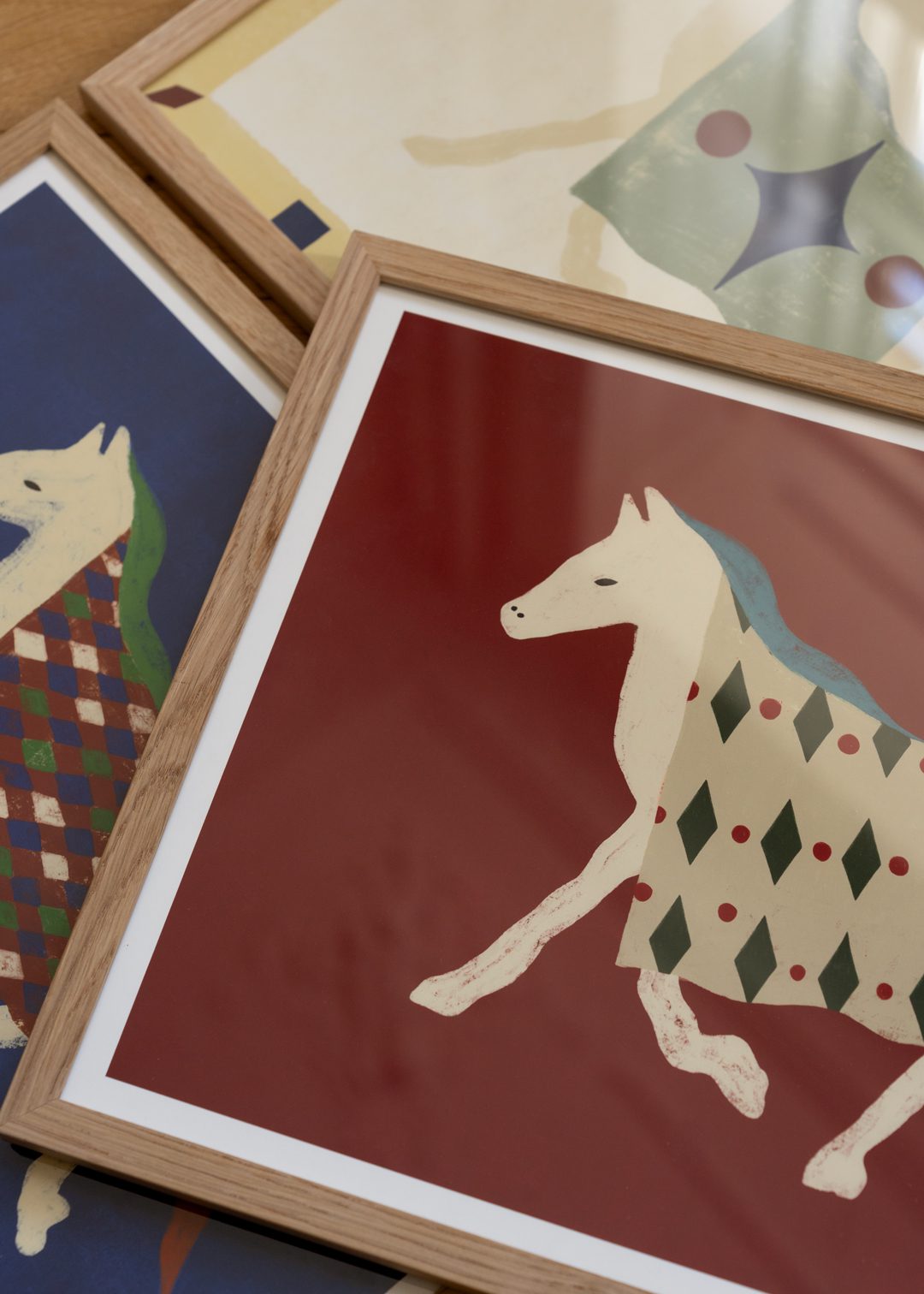 Horse Bordo by Lucrecia Rey Caro