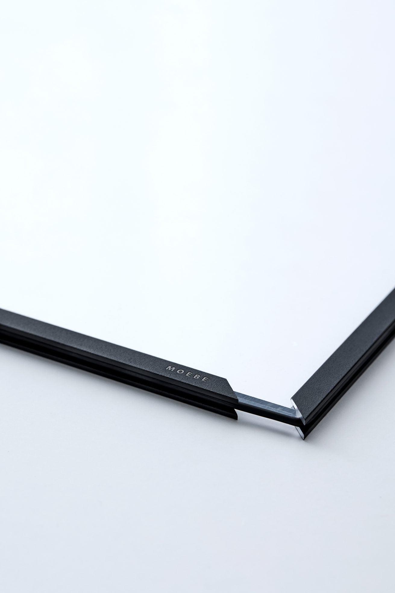 Moebe Frame Black by Moebe