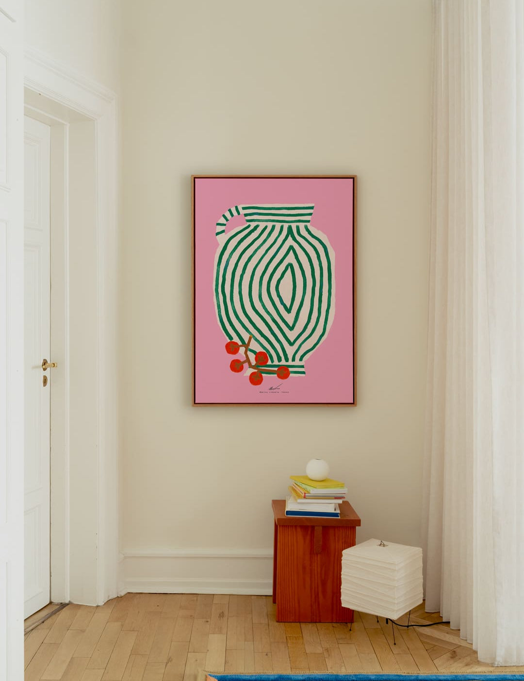 Vase and Currants