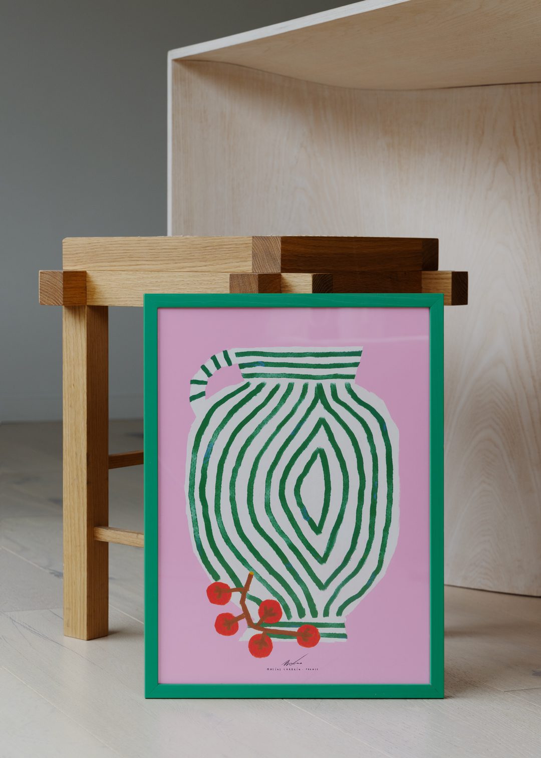 Vase and Currants by Matías Larraín