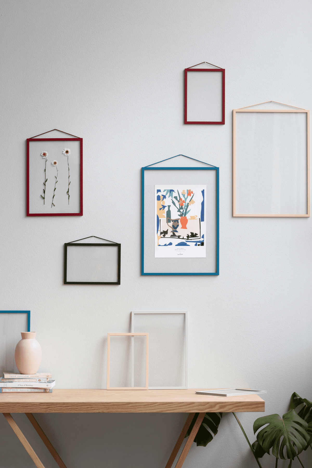 Moebe Frame Black | The Poster Club