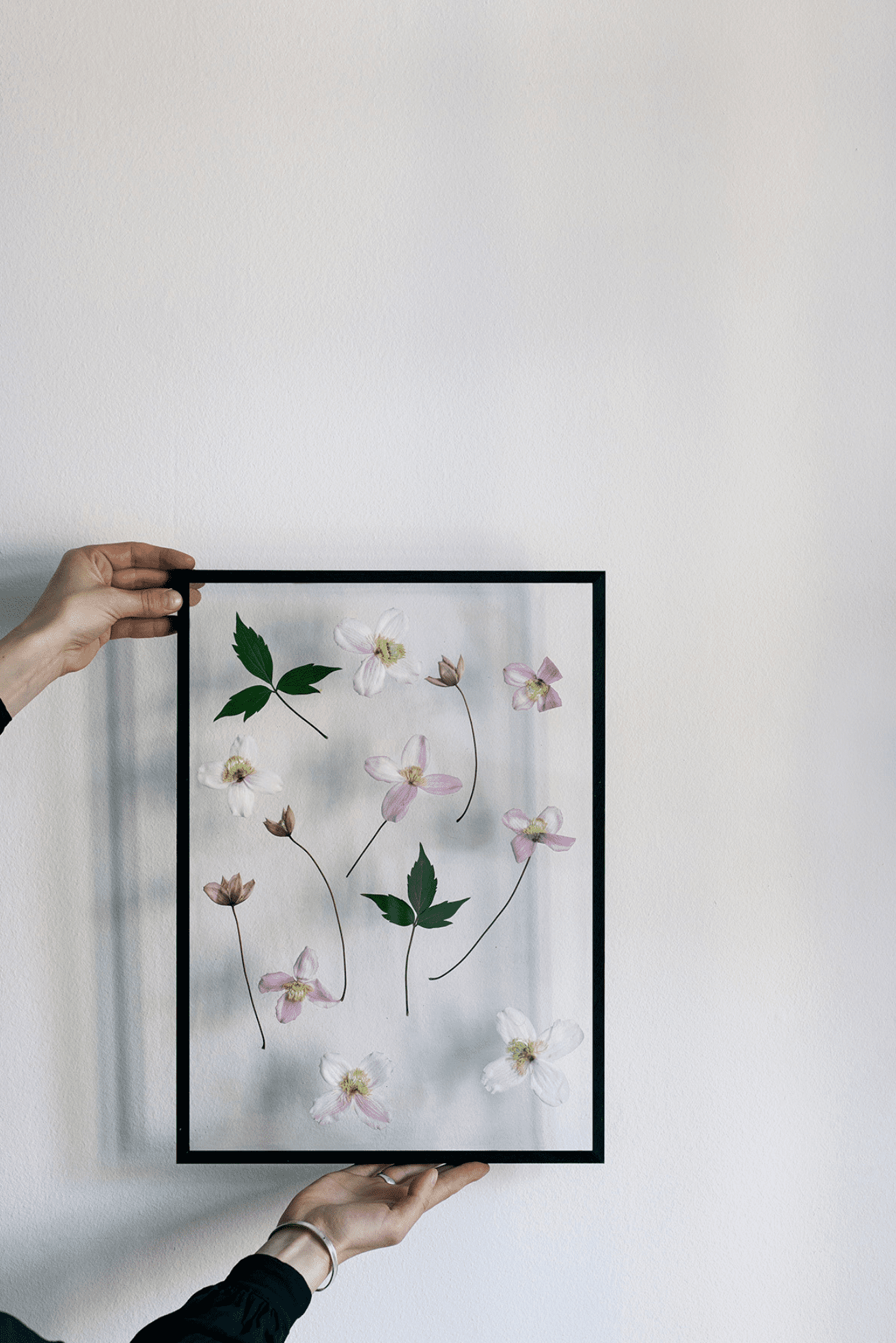 Moebe Frame Black by Moebe
