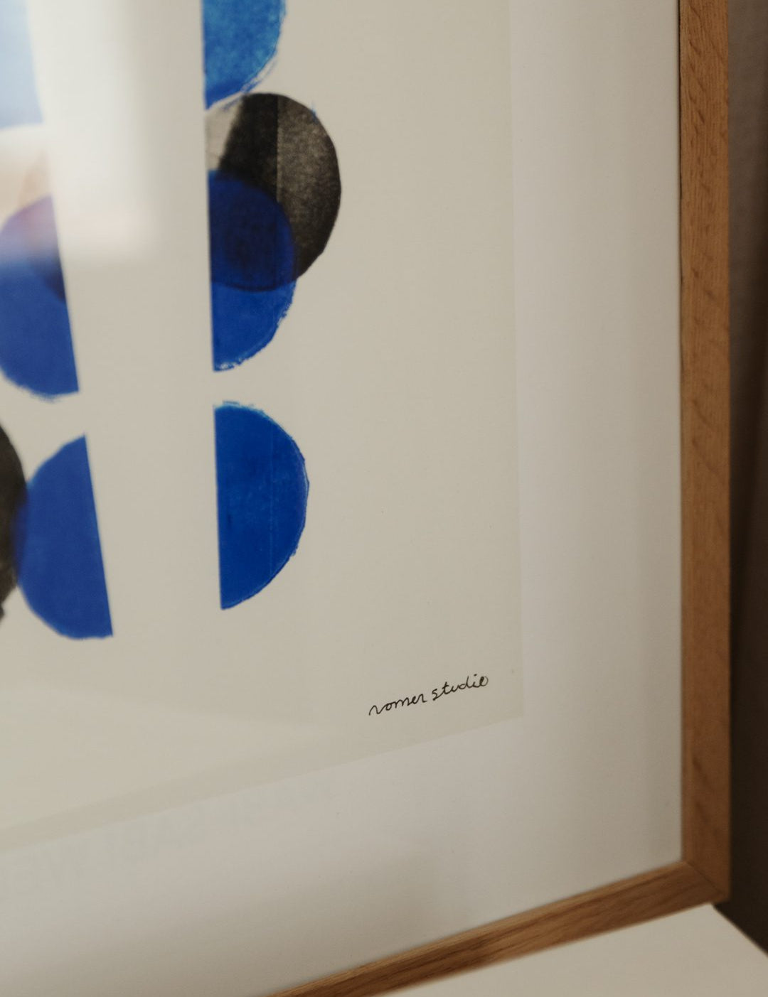 Bleu à Part 01 by Nomen Studio