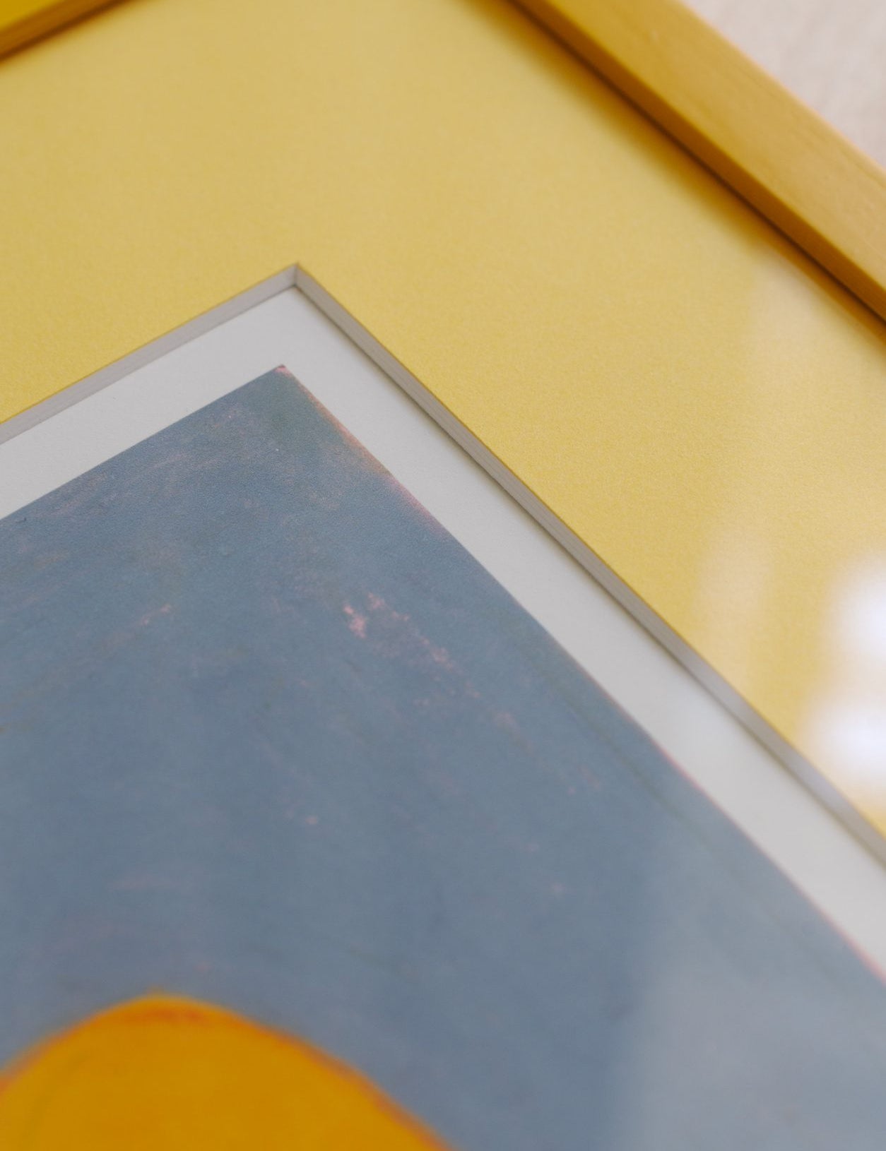 Yellow Passepartout