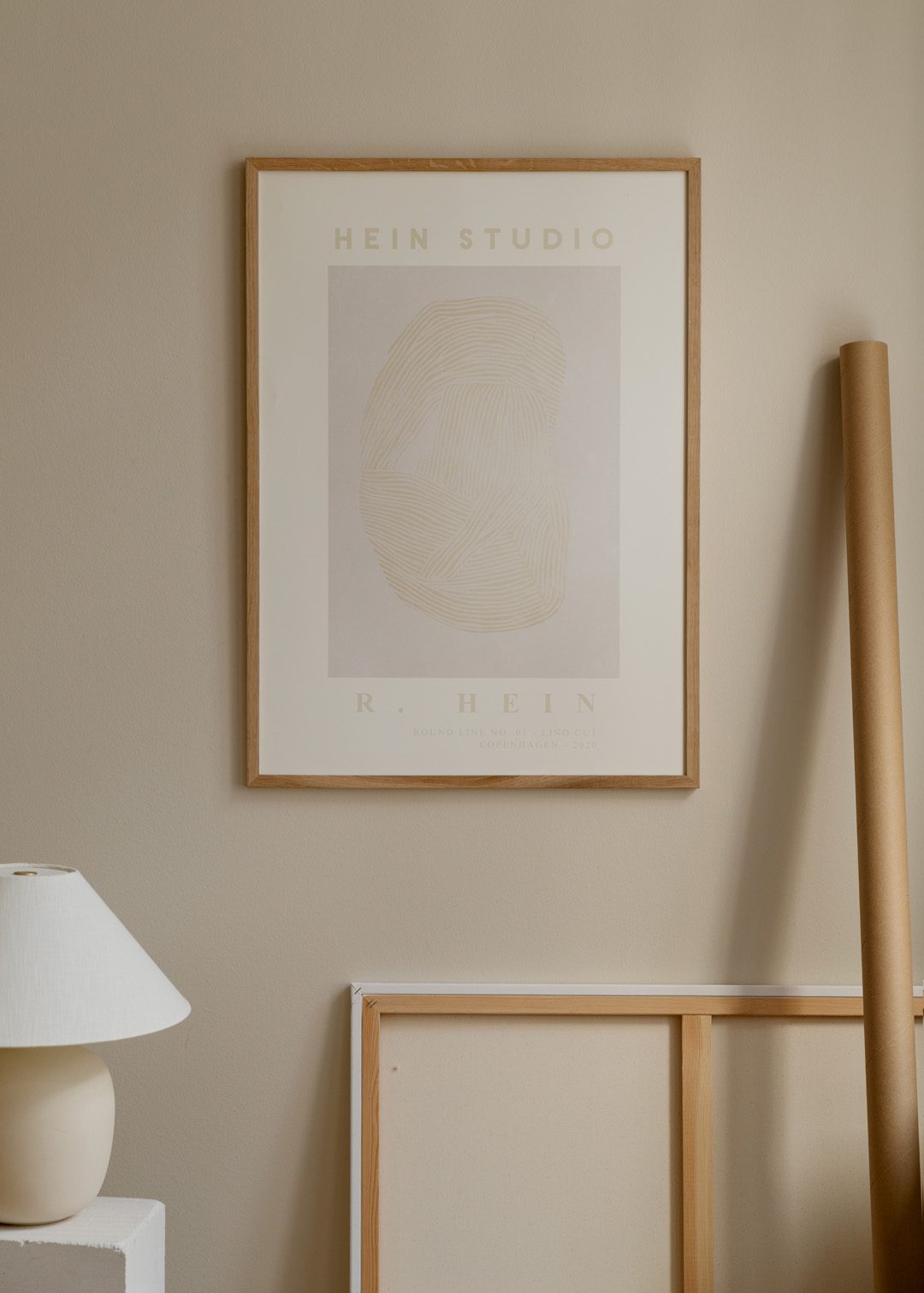 Round Line no. 09 by Rebecca Hein