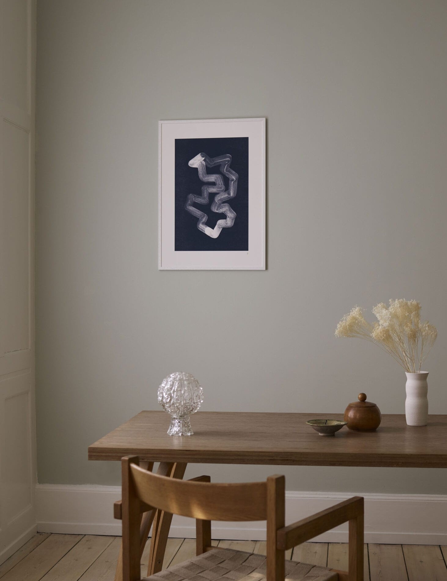 Lineshape 02 by Tenna Elisabeth Studio