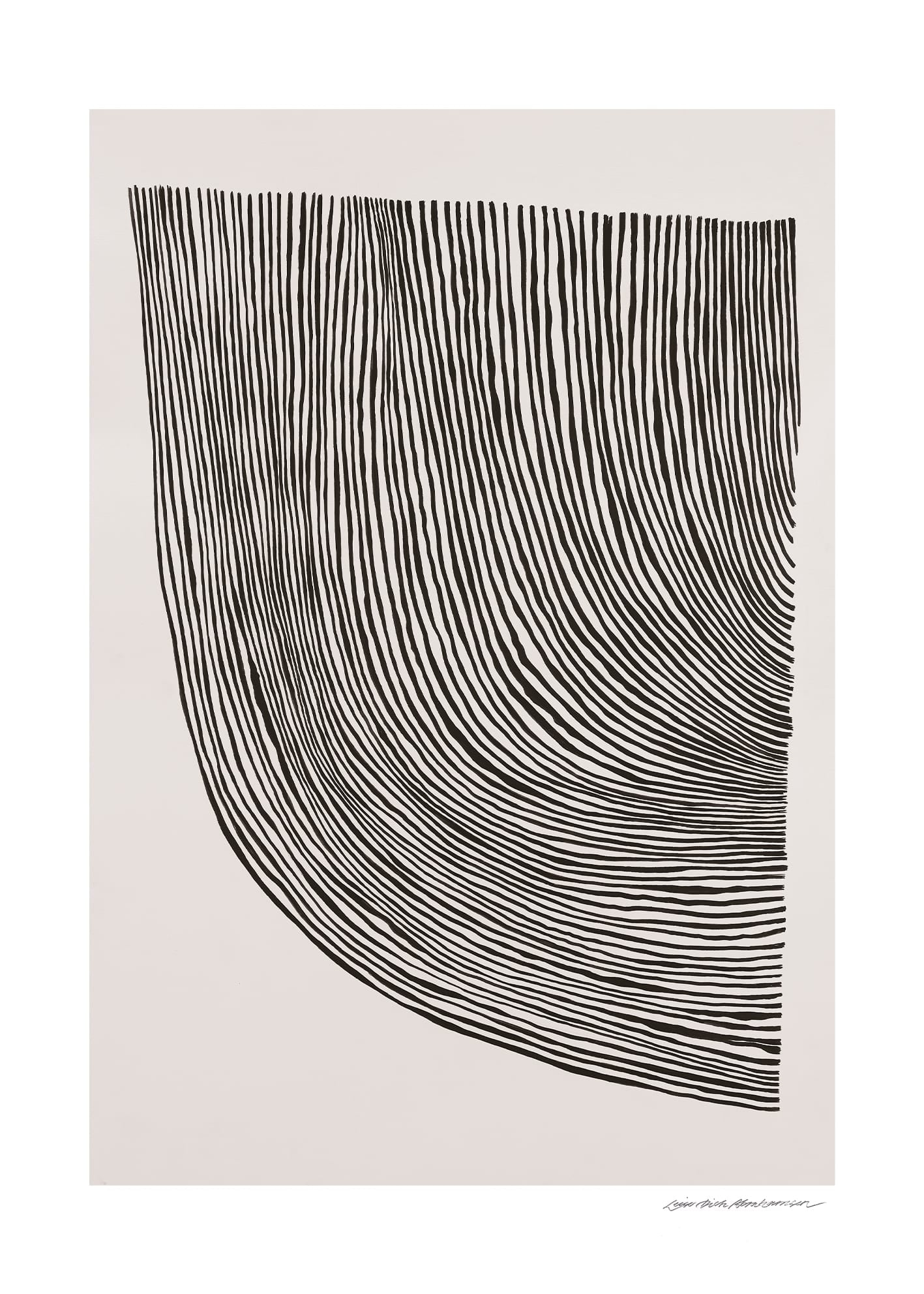 Curves by Leise Dich Abrahamsen