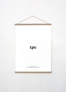 Magnetic Oak Frame - The Poster Club