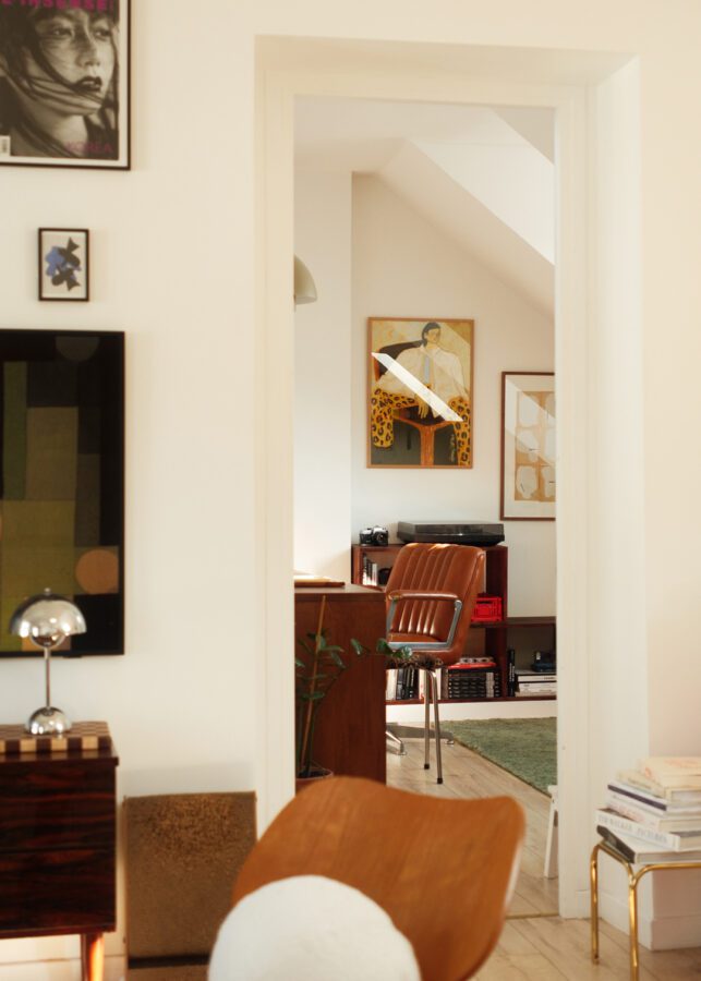 Home Stories - Chloe Desjeunes